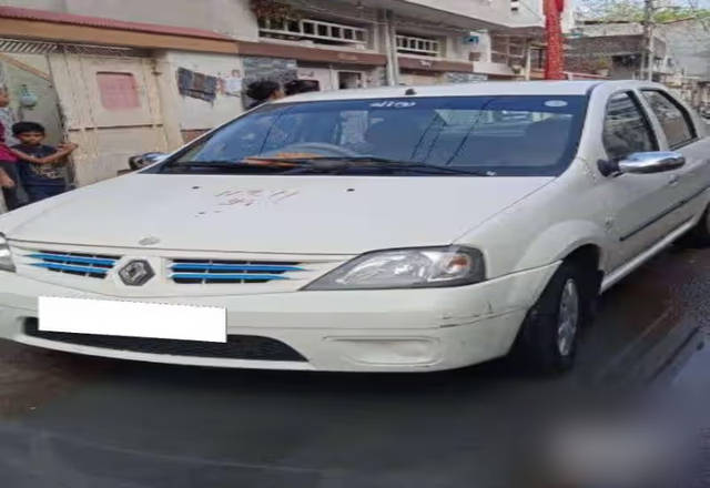 https://images10.gaadi.com/usedcar_image/4574216/original/b23c683a-d3f7-4527-a483-b8394ac7f197.?imwidth=6400