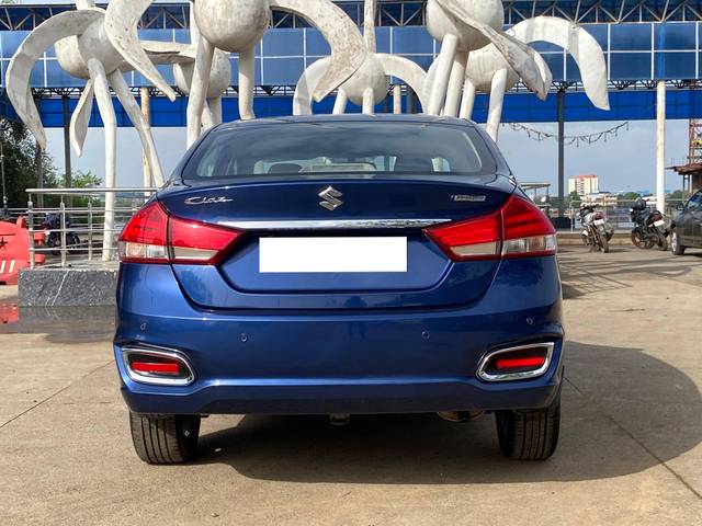 https://images10.gaadi.com/usedcar_image/4574270/original/processed_2fc6da681548813def125237511b2083.jpg?imwidth=6402