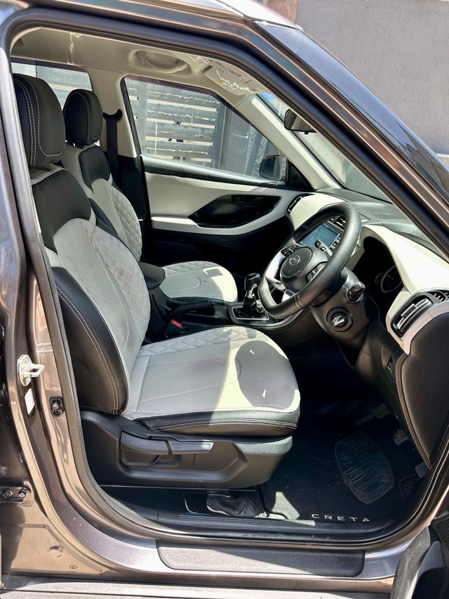 Second-hand 2021 Hyundai Creta EX for sale in Chennai-11