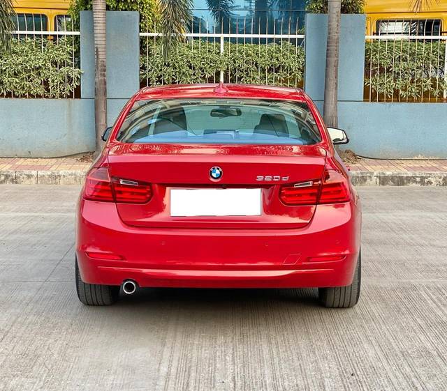 https://images10.gaadi.com/usedcar_image/4574311/original/processed_6592b168ae7c9e42711879e27d95692c.jpg?imwidth=6402