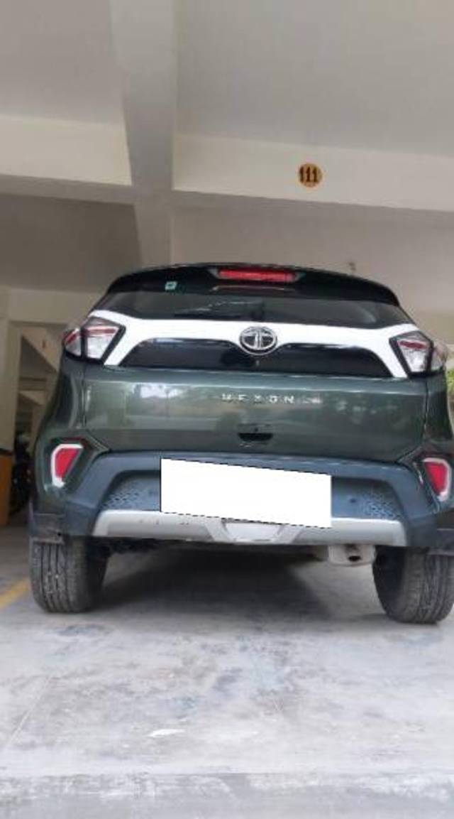 https://images10.gaadi.com/usedcar_image/4574327/original/processed_c291ee9f-6102-45e4-9e5f-ad40f90e8514.jpg?imwidth=6401