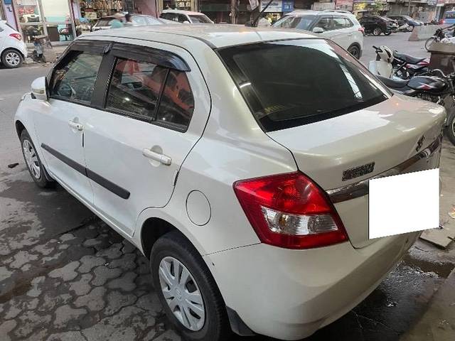 https://images10.gaadi.com/usedcar_image/4574340/original/processed_d67e8848-e41b-48cd-b7db-5a1587420478.jpeg?imwidth=6401