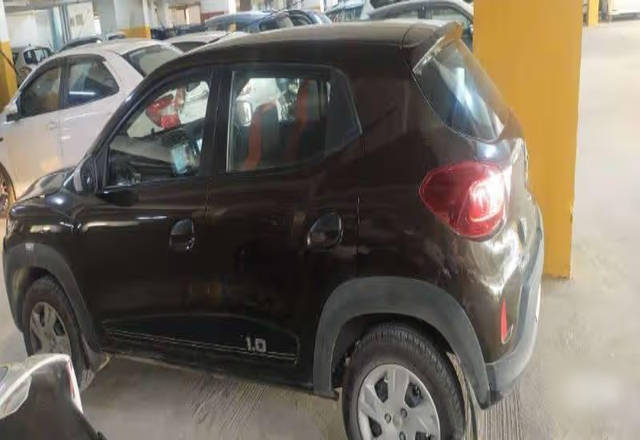 https://images10.gaadi.com/usedcar_image/4574402/original/8847ff67-c3e7-4448-8655-a645fde1985c.?imwidth=6401