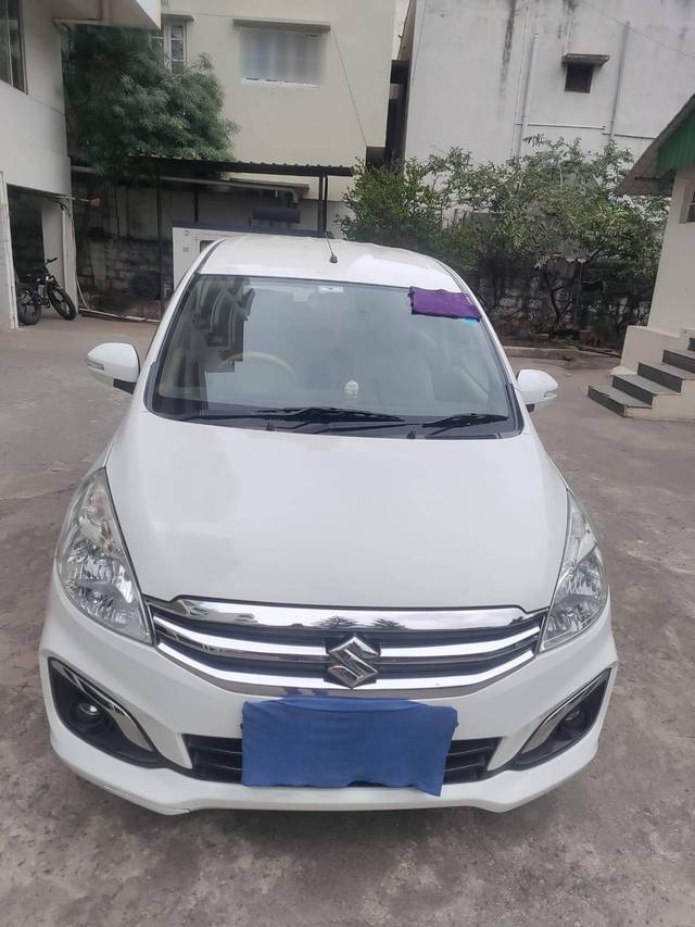 https://images10.gaadi.com/usedcar_image/4574405/original/processed_997e162d-4229-4362-ba7e-d52e163b9db2.jpg?imwidth=6402