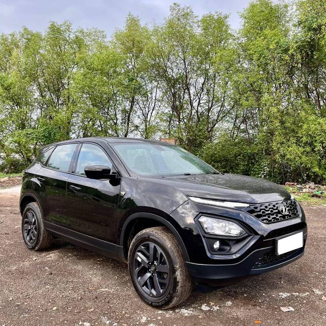 https://images10.gaadi.com/usedcar_image/4574460/original/processed_0becce19872504b37da0cdc857a6cf98.JPG?imwidth=6400