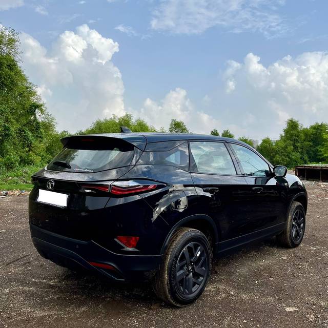 https://images10.gaadi.com/usedcar_image/4574460/original/processed_77d59265c69519b171f7bc6490e7ecf8.JPG?imwidth=6401