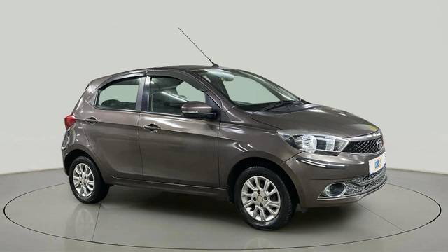 https://images10.gaadi.com/usedcar_image/4574466/original/3dd7221d233c2f79db1ef04d75b27d82.jpg?imwidth=6400
