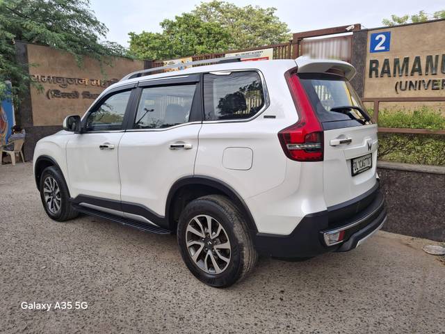 https://images10.gaadi.com/usedcar_image/4574526/original/processed_7123b4abdbff18ced1883ad5cc25220f.jpg?imwidth=6402