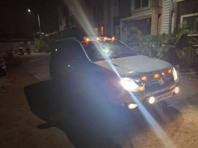 https://images10.gaadi.com/usedcar_image/4574536/original/processed_4402607f-6536-428d-9f14-c753f69f2d85.jpg?imwidth=6402
