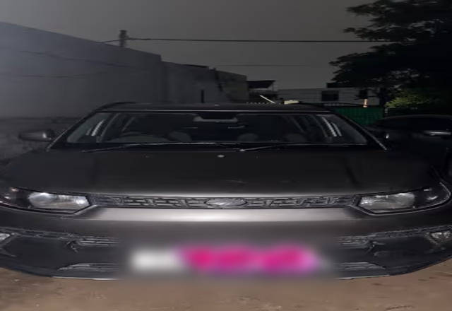 https://images10.gaadi.com/usedcar_image/4574583/original/6bfb4a0c-7477-48f6-b18a-c524c24c78f5.?imwidth=6400