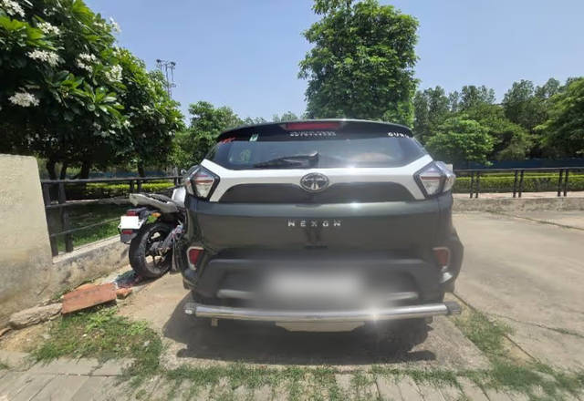 https://images10.gaadi.com/usedcar_image/4574608/original/7f29fbf3-5cc2-4112-9d5f-23d5970f9641.?imwidth=6401