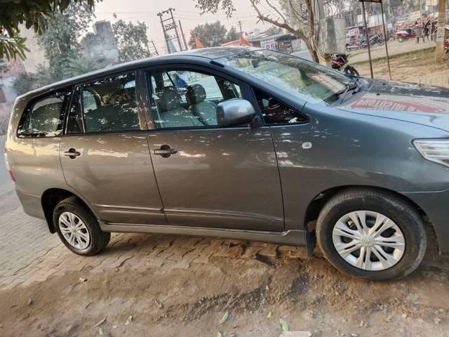 https://images10.gaadi.com/usedcar_image/4574616/original/processed_4983b73d-5517-4aa3-a836-da88ee6b3b05.jpg?imwidth=6400