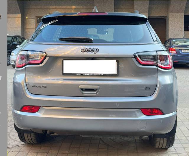 https://images10.gaadi.com/usedcar_image/4574682/original/processed_b1604925c2eed3be3826d56edaa3a754.jpg?imwidth=6401