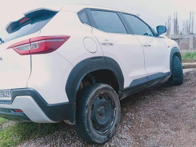 https://images10.gaadi.com/usedcar_image/4574699/original/processed_f522529e-7eda-47fd-81f4-330d6c07c8b3.jpg?imwidth=6402
