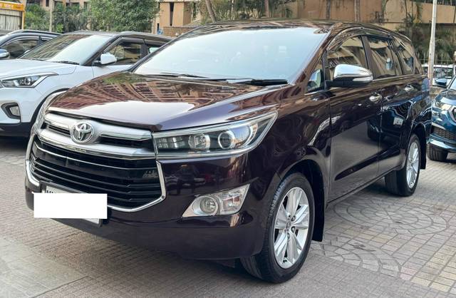 https://images10.gaadi.com/usedcar_image/4574710/original/processed_62d1e98f3687a0a655ce80d9438c32ae.jpg?imwidth=6402
