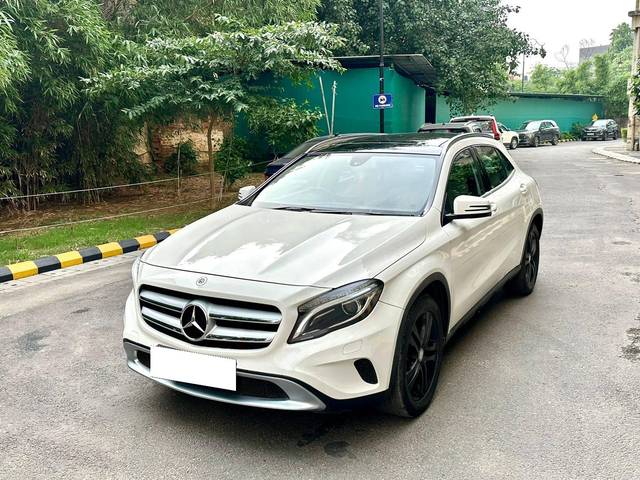 https://images10.gaadi.com/usedcar_image/4574746/original/processed_7d520405ab3dd93394092e6b18b505df.jpg?imwidth=6400
