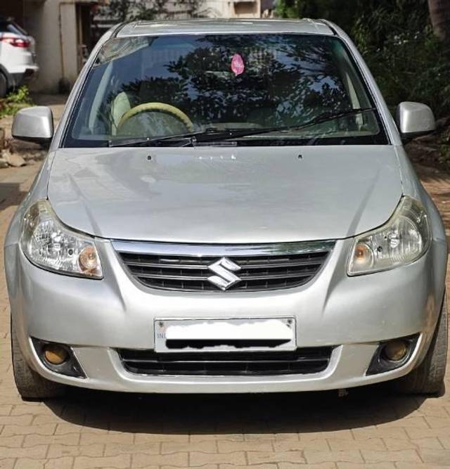 https://images10.gaadi.com/usedcar_image/4574747/original/processed_31167f61-1a24-47b4-8cf7-5020d4a5bbe8.jpg?imwidth=6402
