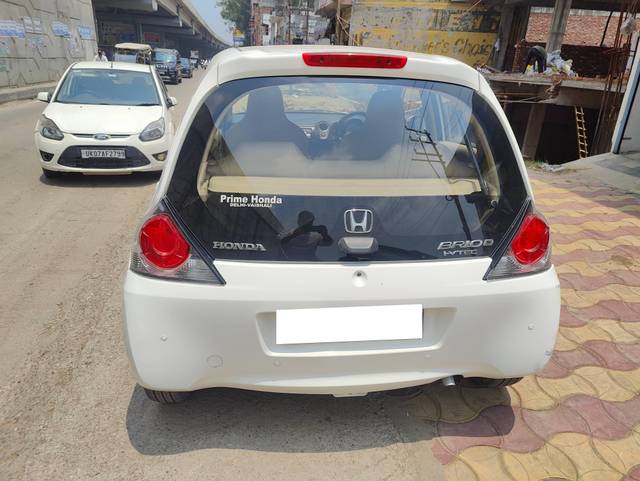 https://images10.gaadi.com/usedcar_image/4574752/original/processed_009decfebbc53bbeff6aee43c7d40ce9.jpg?imwidth=6401