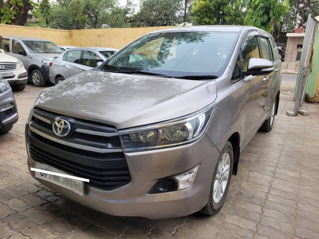 https://images10.gaadi.com/usedcar_image/4574778/original/processed_9b348f2c534e351da9149b977e229535.jpg?imwidth=6402