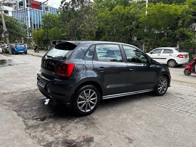 https://images10.gaadi.com/usedcar_image/4574815/original/processed_2e4fd4e8-b850-4b18-b794-f0fa4a5548dd.jpeg?imwidth=6402