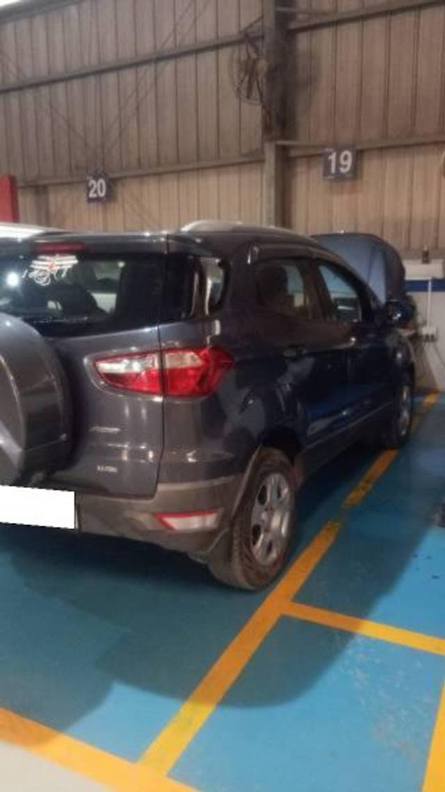 https://images10.gaadi.com/usedcar_image/4574825/original/processed_34ed57fe-bb48-46ee-9663-3adb9bca63f8.jpg?imwidth=6400