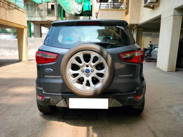 https://images10.gaadi.com/usedcar_image/4574827/original/processed_3958dae3c5debd5fdd5edab4b5f289a5.jpg?imwidth=6402