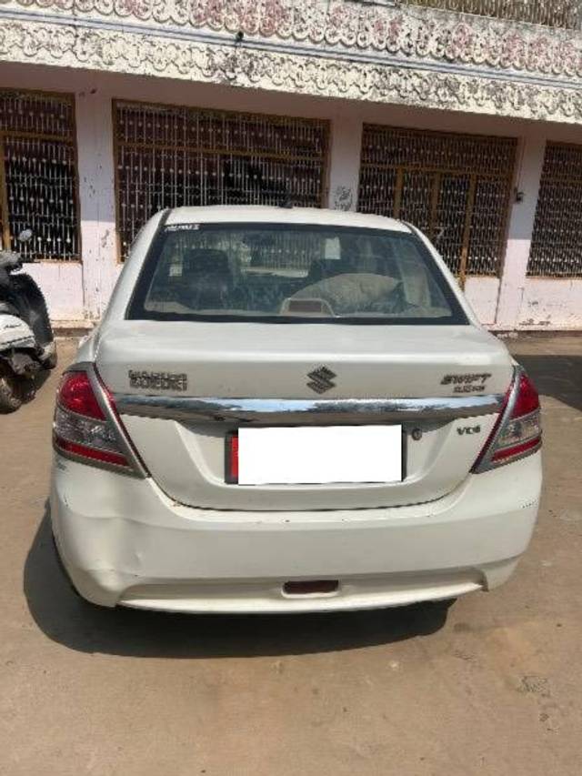 https://images10.gaadi.com/usedcar_image/4574828/original/processed_26226924-d63b-4642-bbd4-639ecc44c115.jpeg?imwidth=6402