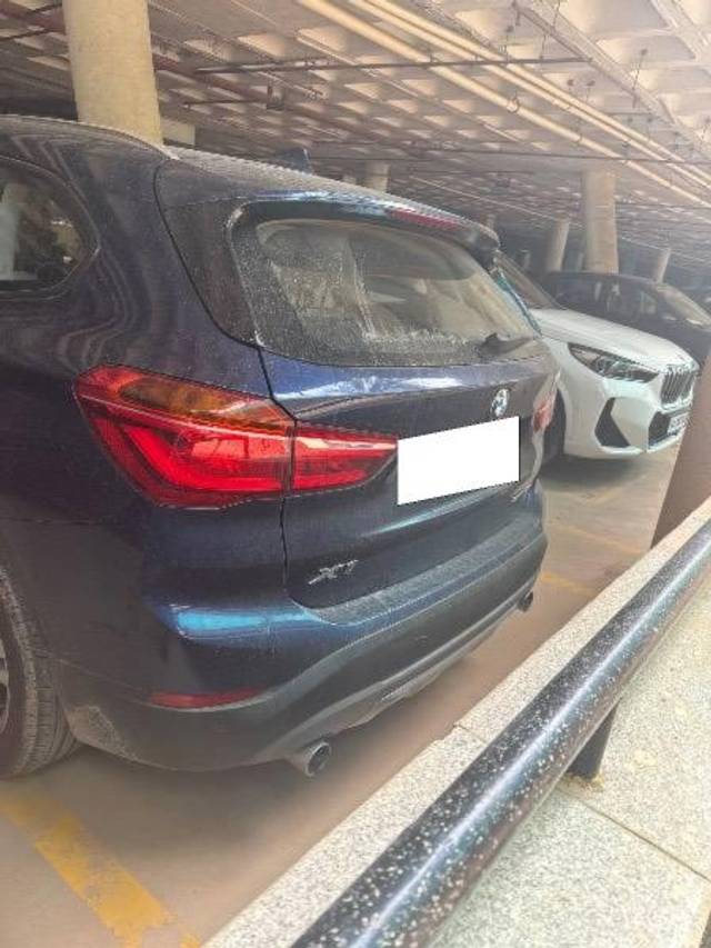 https://images10.gaadi.com/usedcar_image/4574845/original/processed_2b60202a-c0c7-4940-8f5a-3fb3d93b8244.jpg?imwidth=6401