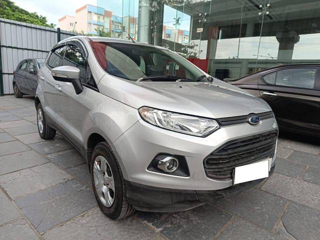 https://images10.gaadi.com/usedcar_image/4574859/original/processed_80a10cb762537051bed5deed45e70707.jpg?imwidth=6400