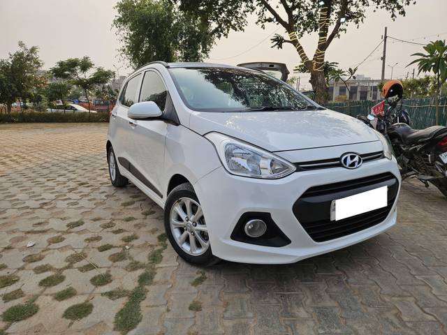 https://images10.gaadi.com/usedcar_image/4574865/original/processed_20259a7ad767544f0ab602ec9745ebb9.jpg?imwidth=6400