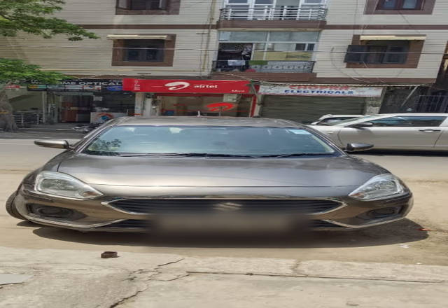 https://images10.gaadi.com/usedcar_image/4574886/original/5c5f605c-3a35-4b14-b645-a98fa36c3041.?imwidth=6401