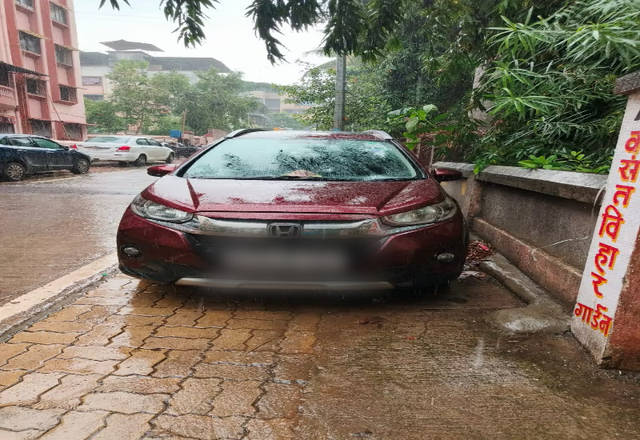 https://images10.gaadi.com/usedcar_image/4574887/original/79a01ec6-5377-43a3-8cf5-9cc3611e69e8.?imwidth=6400