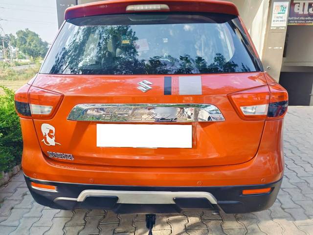 https://images10.gaadi.com/usedcar_image/4574912/original/processed_12e3753099c23278e823f4ce9ad557ec.jpg?imwidth=6401