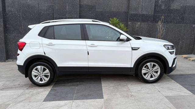 https://images10.gaadi.com/usedcar_image/4574920/original/processed_31532e6fec64c585e8ce4626a0bec37e.jpg?imwidth=6401