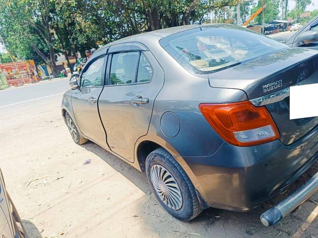 https://images10.gaadi.com/usedcar_image/4574925/original/processed_1f2f1ba2544f9d9606e9819a267692f0.jpg?imwidth=6402