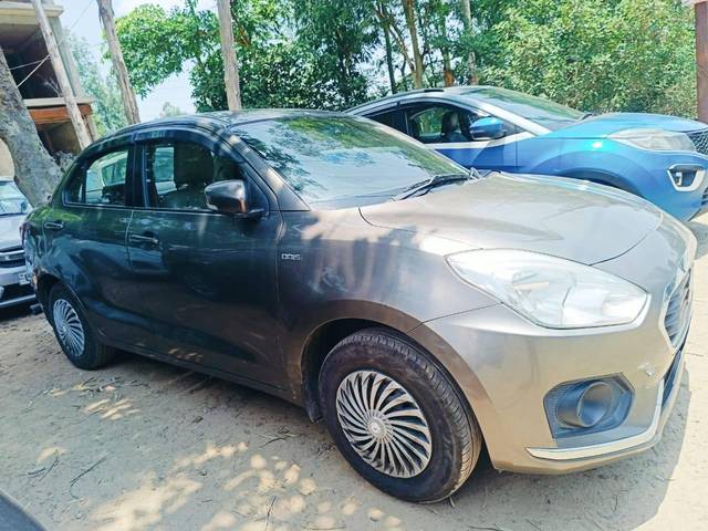 https://images10.gaadi.com/usedcar_image/4574925/original/processed_4c3b65d55dce061625161704a0f7a480.jpg?imwidth=6400