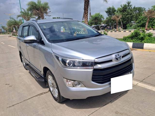 https://images10.gaadi.com/usedcar_image/4574928/original/processed_aaf75ee988f1091340178a7cb931907e.jpg?imwidth=6400