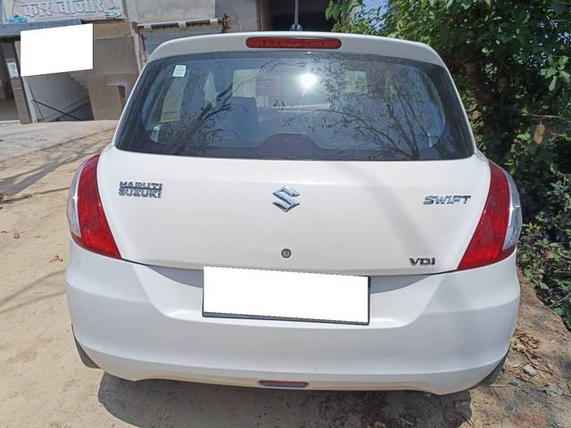 https://images10.gaadi.com/usedcar_image/4574942/original/processed_d65efd4b8c0abeb9e9b05c15879feb1b.jpg?imwidth=6402