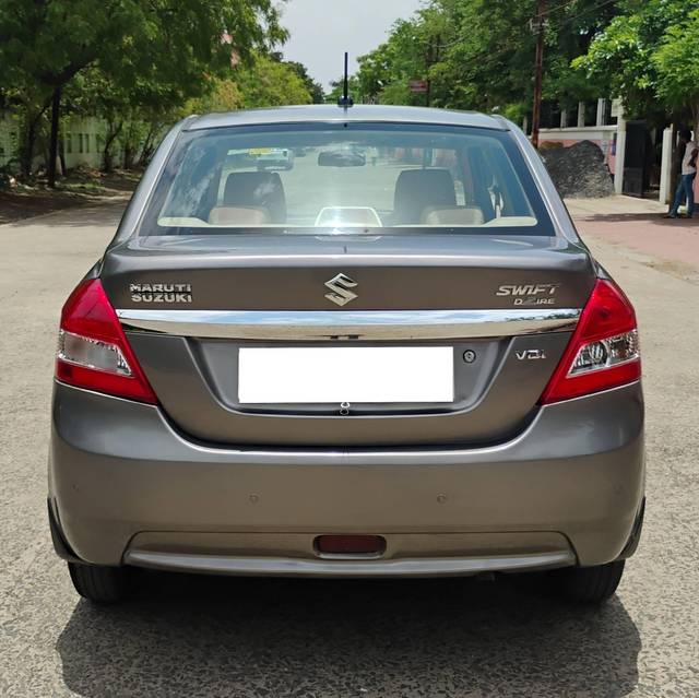 https://images10.gaadi.com/usedcar_image/4574944/original/processed_ab3146ef313a0bc828a490699b3b6322.jpg?imwidth=6401