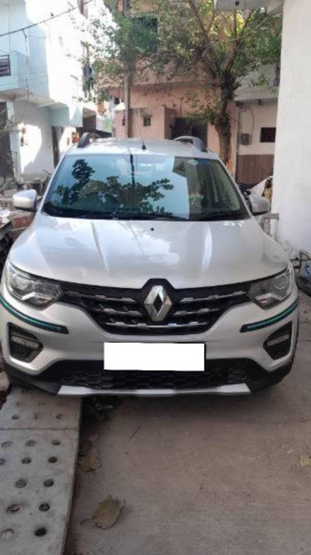 https://images10.gaadi.com/usedcar_image/4574946/original/processed_5d6751f5-690d-417d-ace1-aeda4e9f58d1.jpg?imwidth=6400