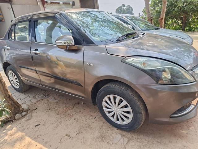 https://images10.gaadi.com/usedcar_image/4574948/original/processed_f32097ed93ab597d715b73f11530b4f7.jpg?imwidth=6400