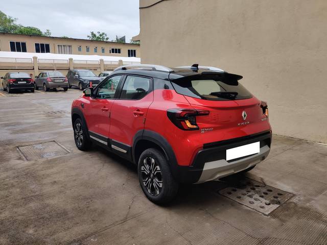 https://images10.gaadi.com/usedcar_image/4574956/original/processed_716d547a2cd13a31592d54f6faaee5e9.jpg?imwidth=6402