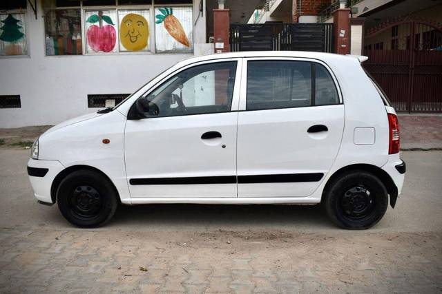 https://images10.gaadi.com/usedcar_image/4575004/original/processed_18f988a70c839fa45b053418e10f11da.jpg?imwidth=6402