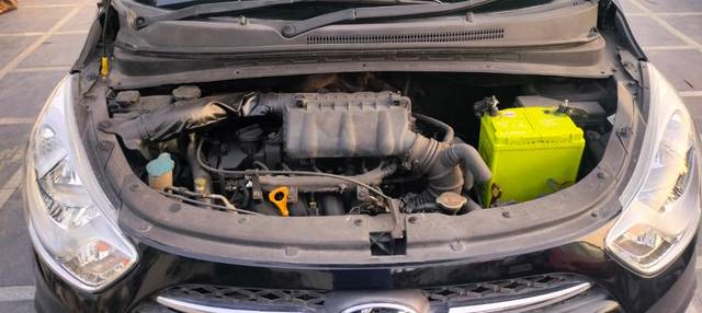 https://images10.gaadi.com/usedcar_image/4575027/original/3068235ec3ee7429ecd91f455afe4b5c.jpg?imwidth=6402