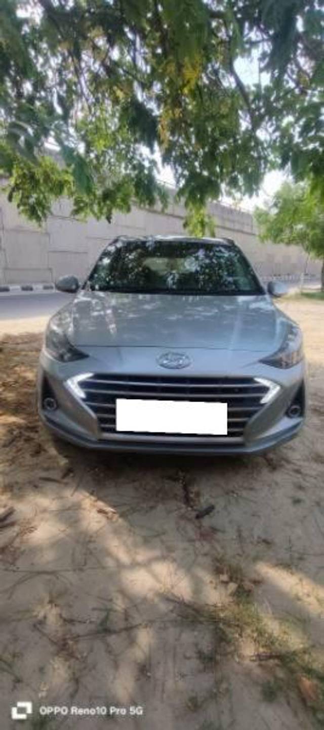 https://images10.gaadi.com/usedcar_image/4575033/original/processed_eacd7a14-06c6-43d4-b727-4f67dcf73f63.jpg?imwidth=6400