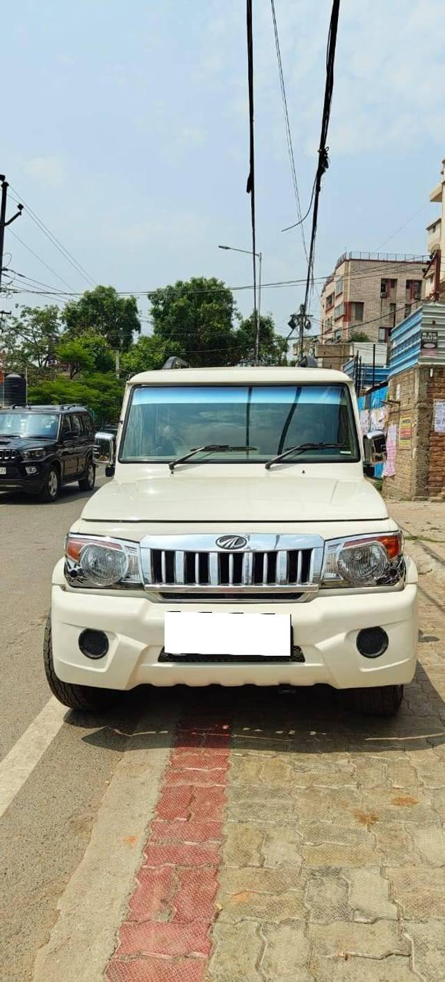 https://images10.gaadi.com/usedcar_image/4575048/original/processed_c6fd016e38e5c7fddd83c7387861567c.jpeg?imwidth=6400