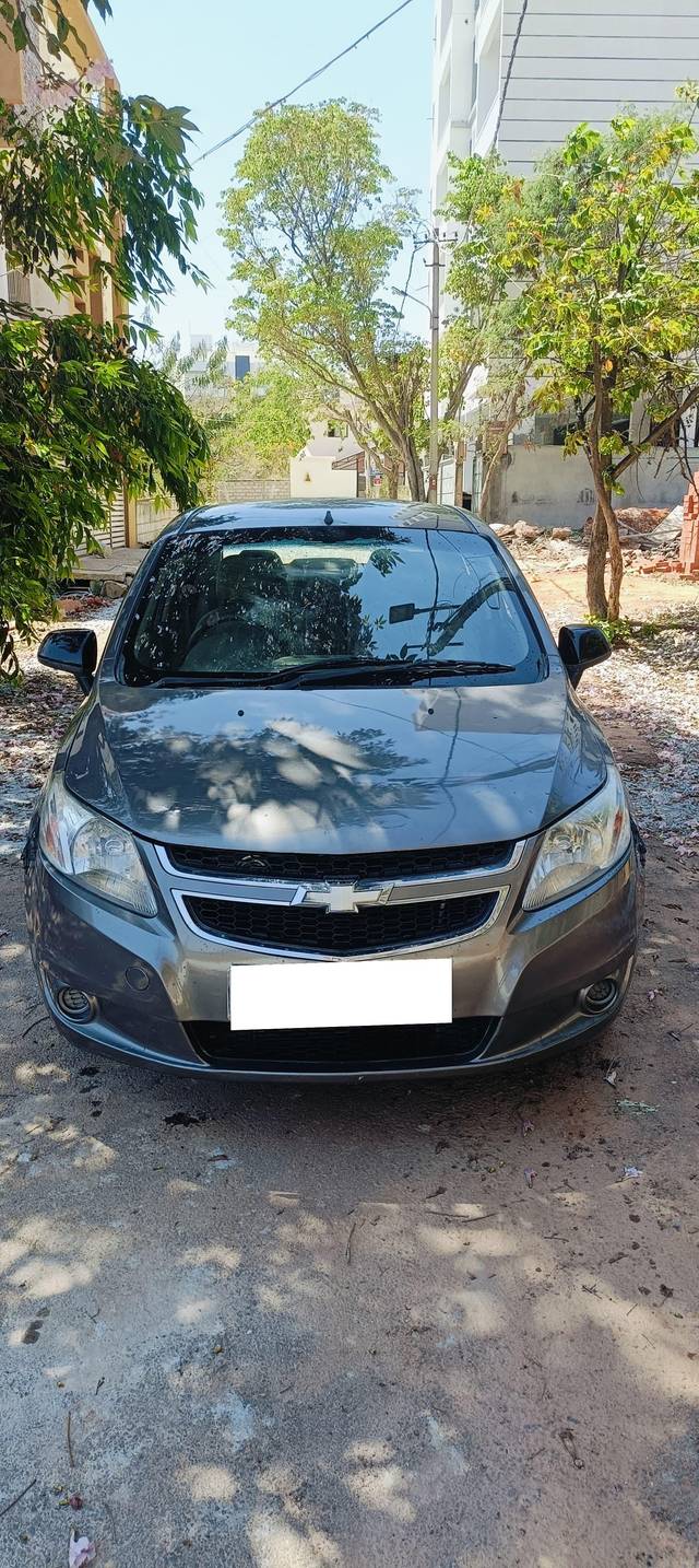 https://images10.gaadi.com/usedcar_image/4575053/original/processed_984cbfe1-17e0-4924-afde-894433086fde.jpg?imwidth=6402