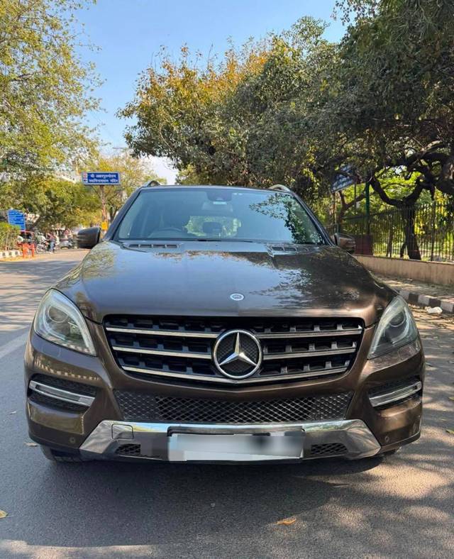 https://images10.gaadi.com/usedcar_image/4575094/original/processed_76009f81928fb26777f9be0a7e9a5fca.jpg?imwidth=6400