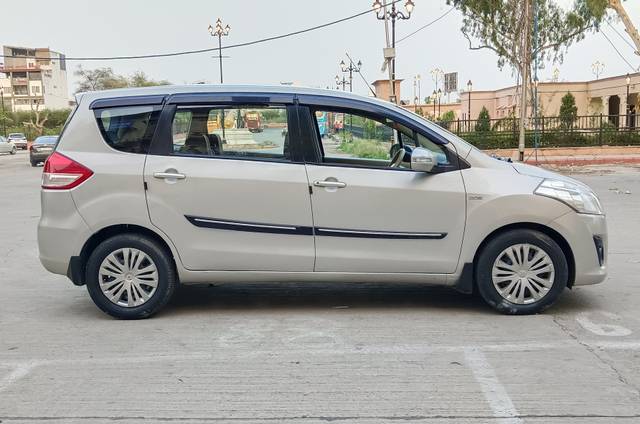 https://images10.gaadi.com/usedcar_image/4575098/original/50a83b4c2153ccd1c3214c793ec9d8cc.jpg?imwidth=6401