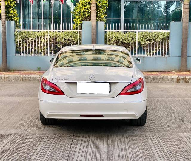 https://images10.gaadi.com/usedcar_image/4575102/original/processed_733ab10e8801eac18e4afa26be09da08.jpg?imwidth=6402